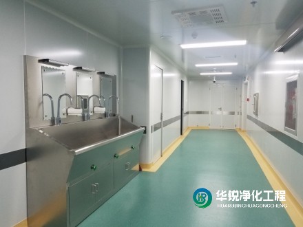 醫(yī)院凈化工程中地面采用什么材料比較好？